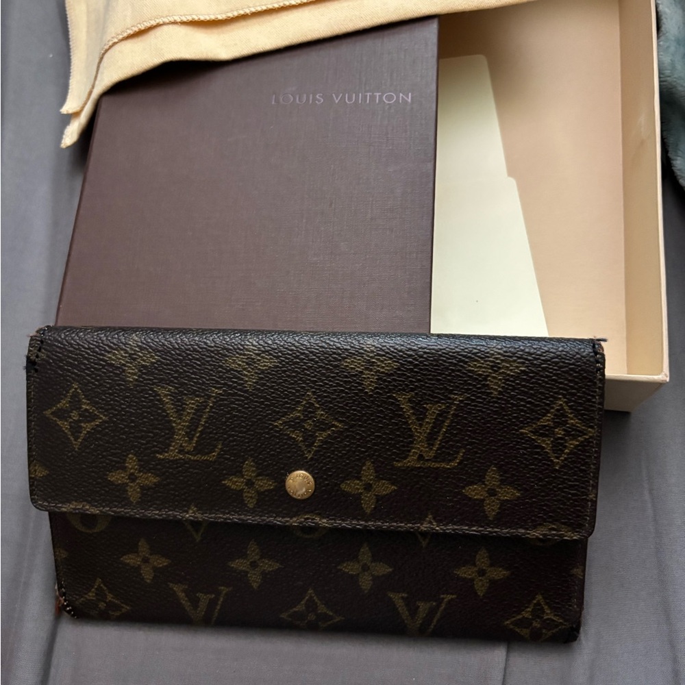 Louis Vuitton Monogram Wallet